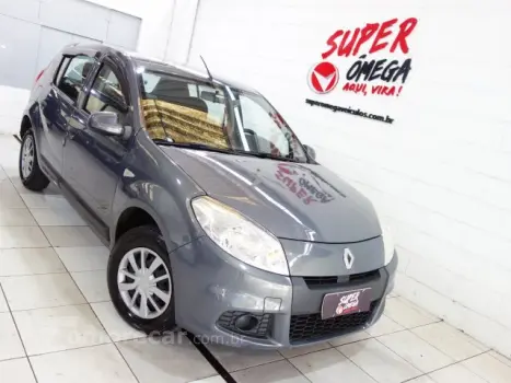 Renault SANDERO - 1.0 EXPRESSION 16V 4P MANUAL 4 portas