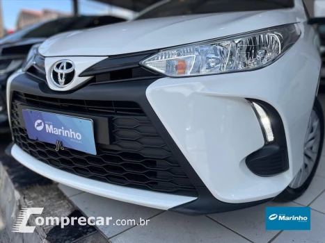 YARIS 1.5 16V FLEX SEDAN XL LIVE MULTIDRIVE