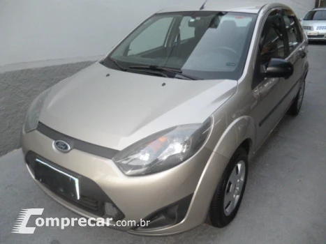 FORD FIESTA 1.6 MPI Class Sedan 8V 4 portas