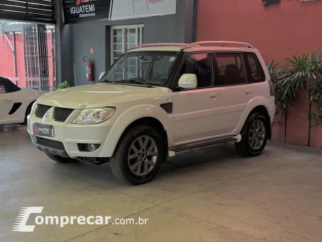 PAJERO TR4 2.0 4X2 16V 140CV FLEX 4P AUTOMÁTICO