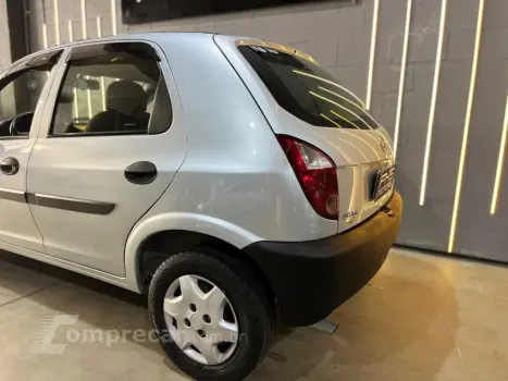 CELTA 1.0 MPFI Life 8V