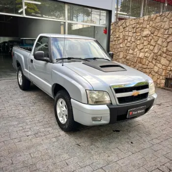 S10 2.4 MPFI Advantage 4X2 CS 8V