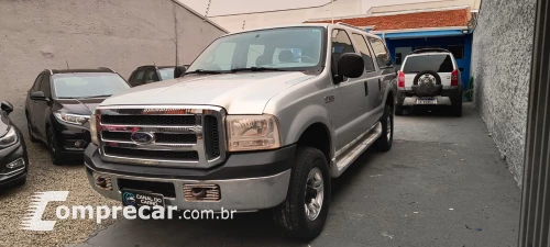 FORD F-250 3.9 Tropivan 4 portas