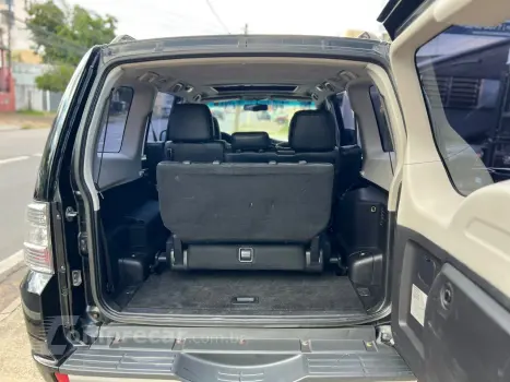 PAJERO 3.2 Full HPE 4X4 16V Turbo Intercooler