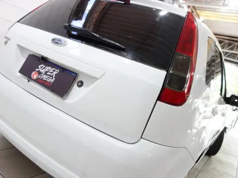 FIESTA HATCH - 1.0 ROCAM HATCH 8V 4P MANUAL