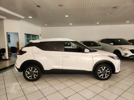 Kicks 1.6 16V 4P FLEXSTART SENSE XTRONIC AUTOMÁTICO CVT