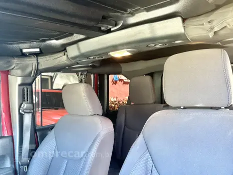 WRANGLER 3.6 UNLIMITED SPORT 4X4 V6 GASOLINA 4P AUTOMÁTICO