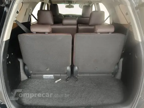 HILUX SW4 2.8 SRX 4X4 7 LUGARES 16V TURBO INTERCOOLER 4P AUT