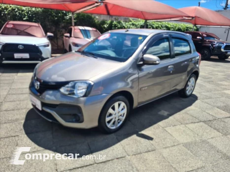 Toyota ETIOS 1.5 X PLUS 16V FLEX 4P MANUAL 4 portas