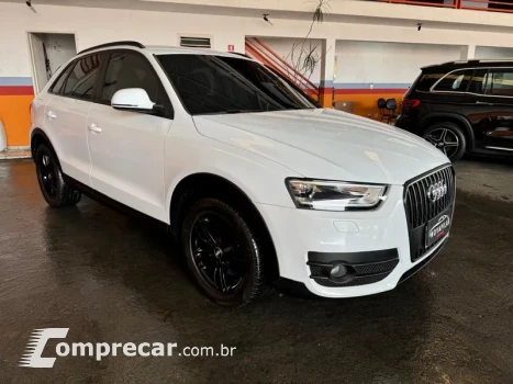 Audi Q3 4 portas