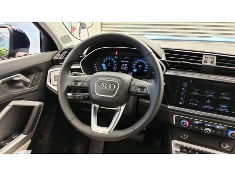 Q3 2.0 40 TFSI GASOLINA SPORTBACK PERFORMANCE QUATTRO TIPTRO