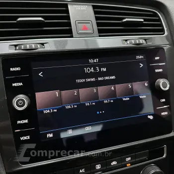 Golf Comfort. 200 TSI 1.0 Flex 12V Aut.