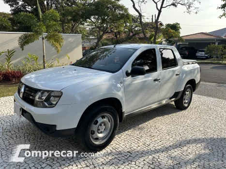 Renault DUSTER OROCH 1.6 16V Expression 4 portas