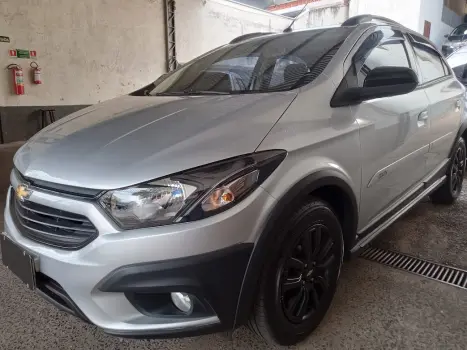 CHEVROLET ONIX 1.4 MPFI Activ 8V 4 portas