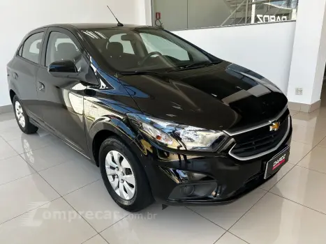 CHEVROLET ONIX HATCH LT 1.0 8V FlexPower 5p Mec. 4 portas