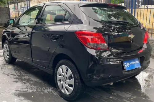 Onix Hatch 1.4 4P FLEX LT