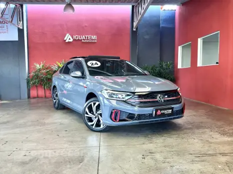 Volkswagen JETTA 2.0 350 TSI GASOLINA GLI DSG 4 portas