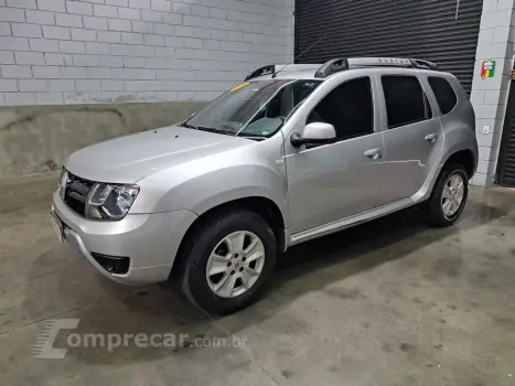 Renault Duster 2.0 Dynamique 4X2 16V Flex 4P Automático 4 portas