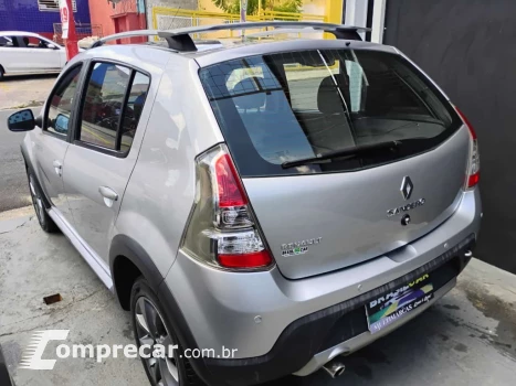 SANDERO 1.6 STEPWAY 16V FLEX 4P AUTOMÁTICO