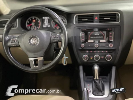 JETTA 2.0 TSI HIGHLINE 200CV GASOLINA 4P TIPTRONIC