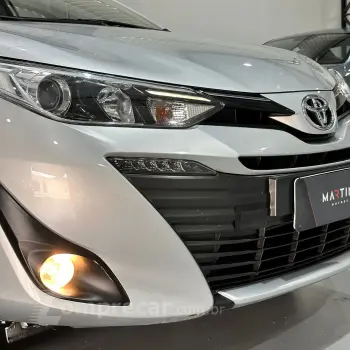YARIS XLS Connect Sed. 1.5 Flex 16V Aut.