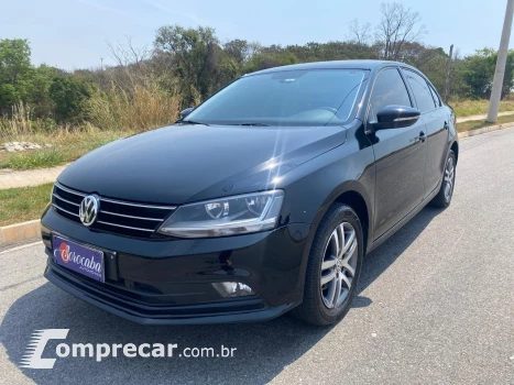 Volkswagen Jetta Confortline TSI 1.4 4 portas