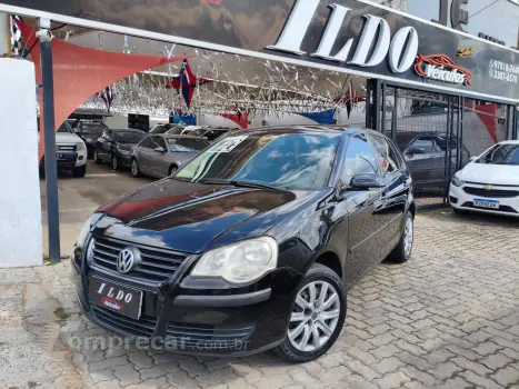 Volkswagen POLO 1.6 MI 8V 4 portas