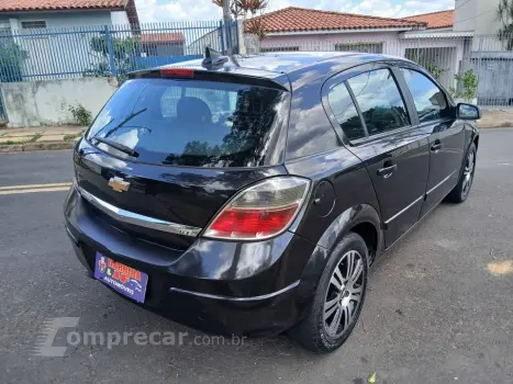 VECTRA 2.0 MPFI GT Hatch 8V