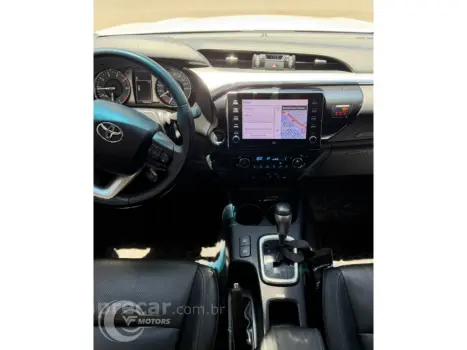 HILUX 2.8 D-4D TURBO DIESEL CD SRX 4X4 AUTOMÁTICO