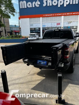 RAM 5.7 1500 Hemi 4X4 CD V8