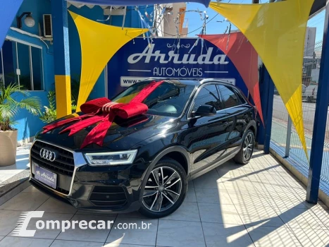 Audi Q3 4 portas