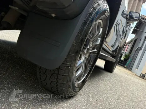 RANGER 2.0 Turbo CD Black 4X2