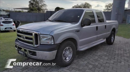 FORD F-250 3.9 XLT 4X2 CS DIESEL 2P MANUAL 2 portas