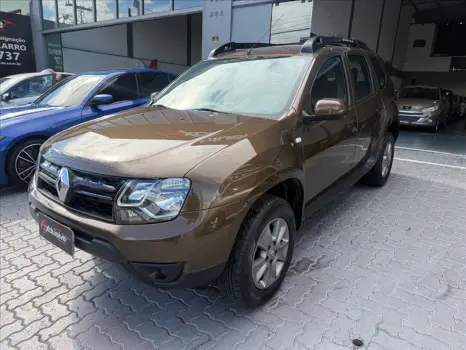 Renault DUSTER 1.6 16V SCE Authentique 4 portas