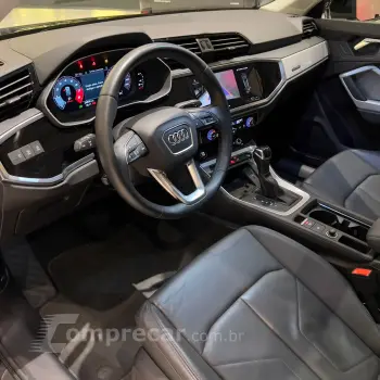 Q3 SPB Performance 2.0 TFSI Tipt. Quatt.