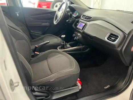 Onix Hatch 1.4 4P FLEX LT