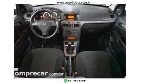 VECTRA HATCH - 2.0 MPFI GT HATCH 8V 4P MANUAL