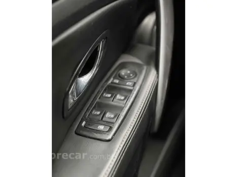 FLUENCE 2.0 DYNAMIQUE PLUS 16V FLEX 4P AUTOMÁTICO