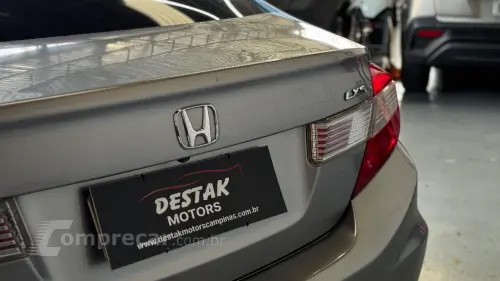 Civic Sedan LXS 1.8/1.8 Flex 16V Mec. 4p