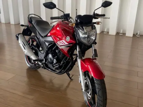Yamaha FAZER YS 250 - Street