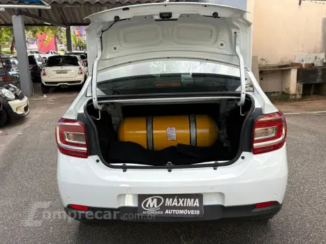 LOGAN 1.6 16V SCE Iconic