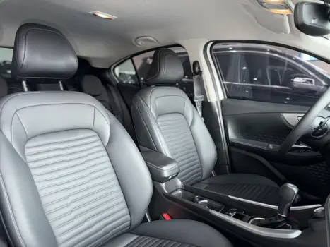 FASTBACK 1.0 Turbo 200 Hybrid Audace