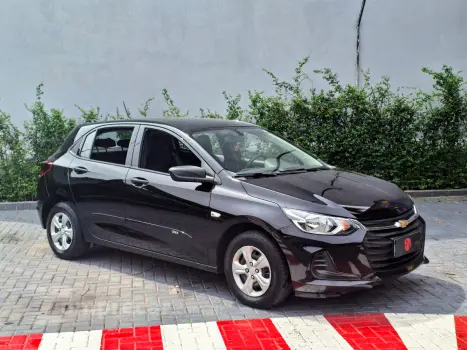 CHEVROLET ONIX 1.0 4 portas
