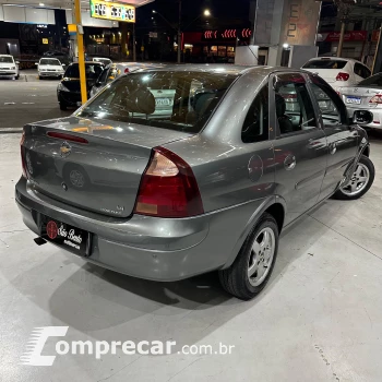 CORSA 1.4 MPFI Premium Sedan 8V