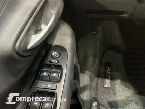 PUNTO - 1.4 ATTRACTIVE 8V 4P MANUAL