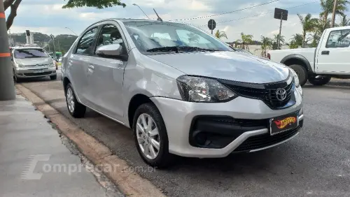 Toyota ETIOS 1.5 X Plus Sedan 16V 4 portas