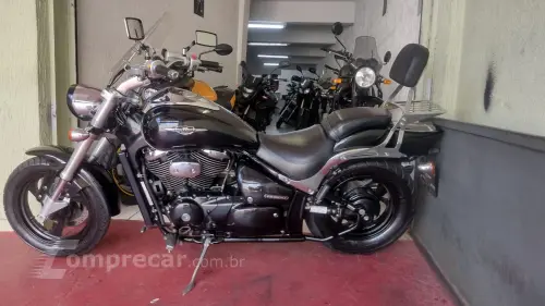 SUZUKI Boulevard 800