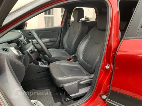 CAPTUR Intense Bose 1.6 16V Flex 5p Aut.