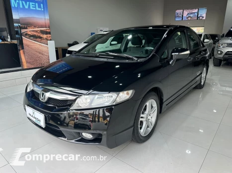 Honda CIVIC 1.8 EXS 16V 4 portas