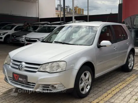 Volkswagen GOLF - 1.6 MI SPORTLINE 8V 4P MANUAL 4 portas